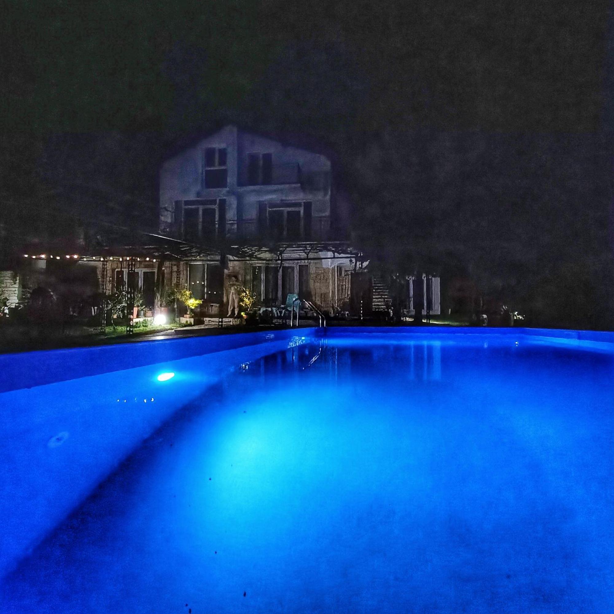Villa Regina Serafina Baltjik Exteriör bild