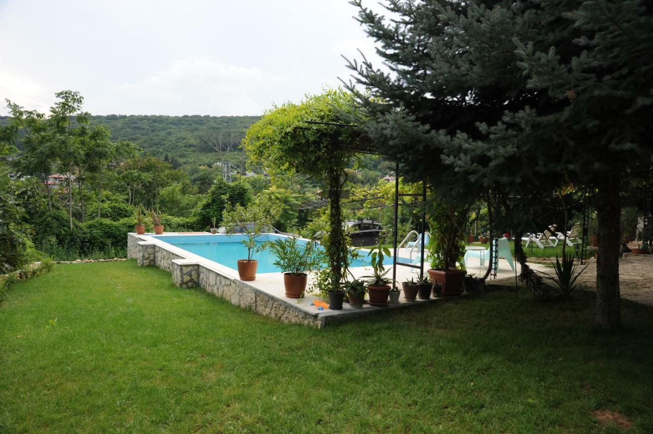 Villa Regina Serafina Baltjik Exteriör bild